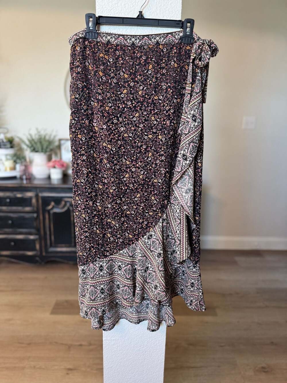 Knox Rose Black Floral Print Ruffle Wrap Maxi Skirt Size L